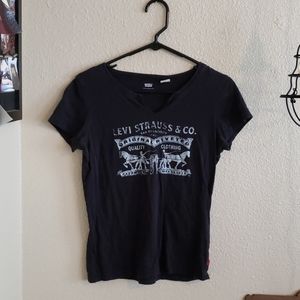 Levis tee